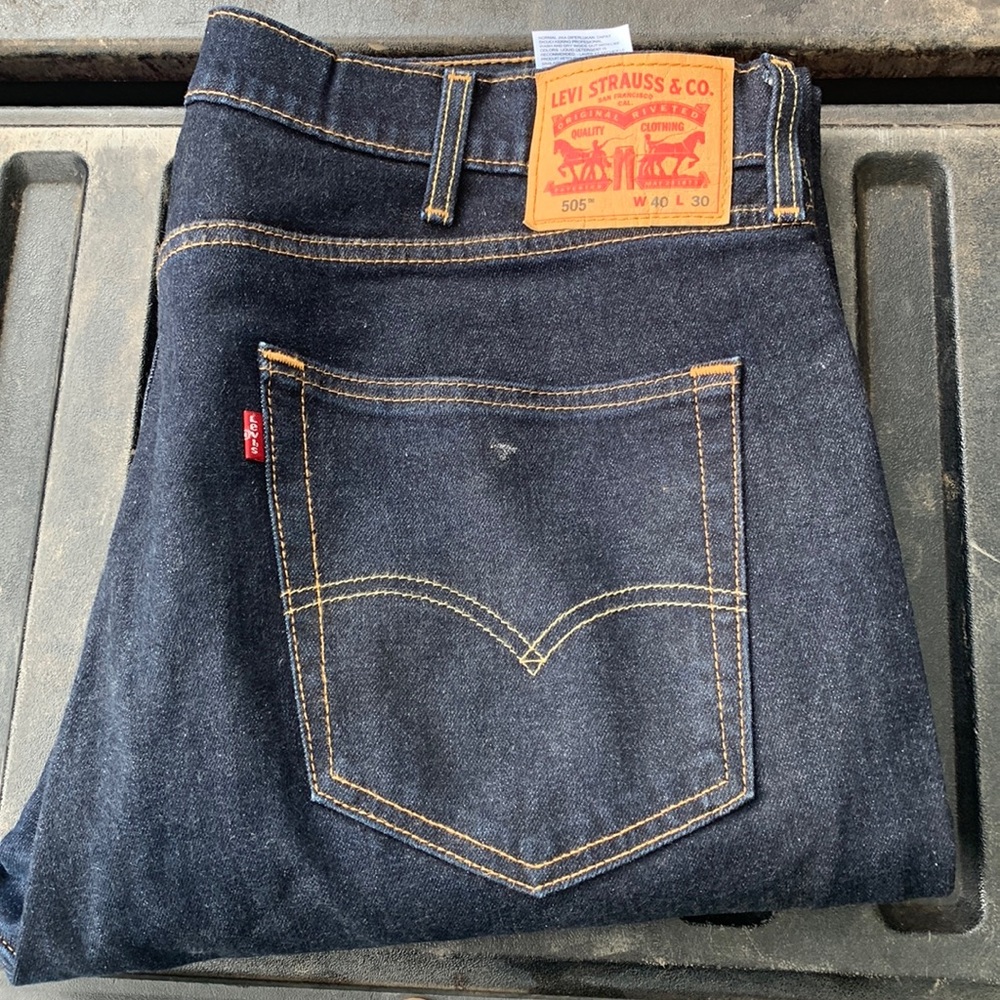 Men Levi Jean size 40x30 style 505